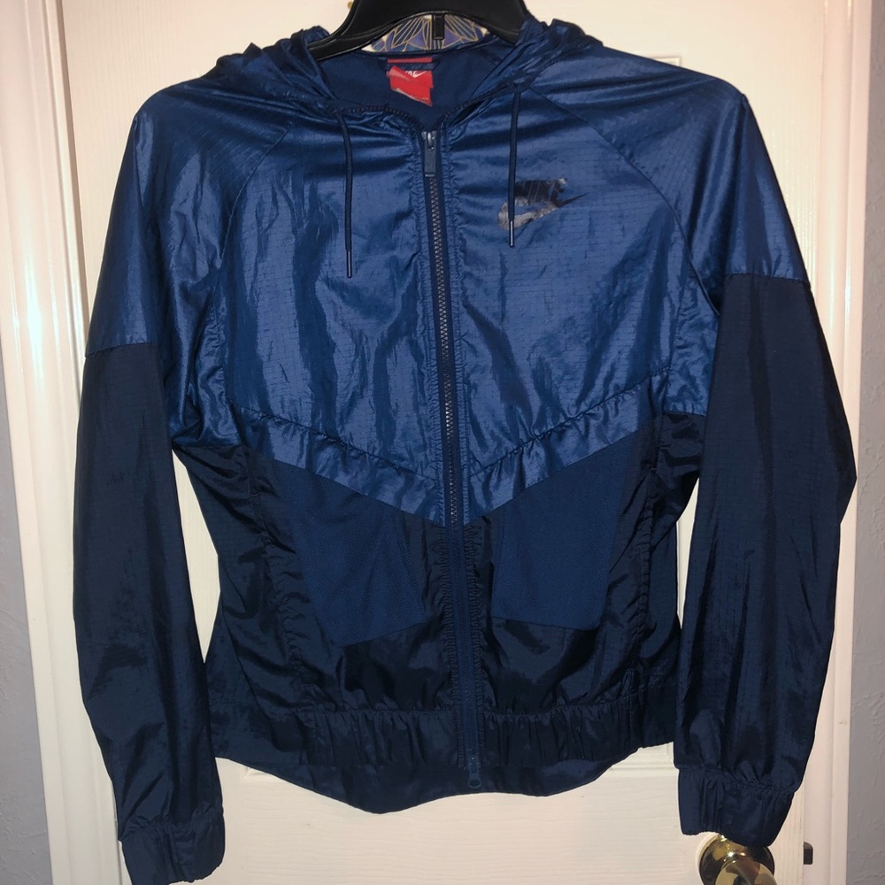 Nike windbreaker